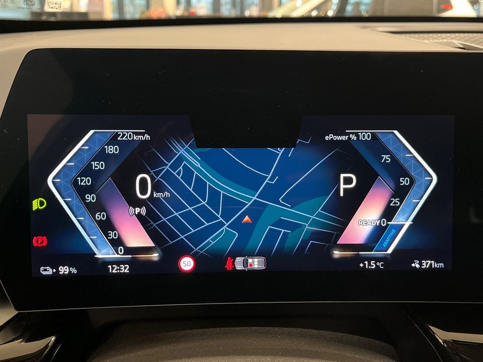 BMW iX1 xDrive30 X-Line 5d