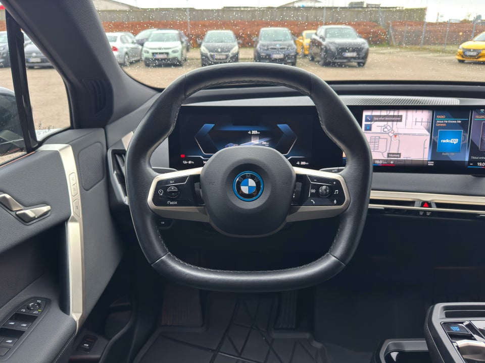 BMW iX xDrive40 5d