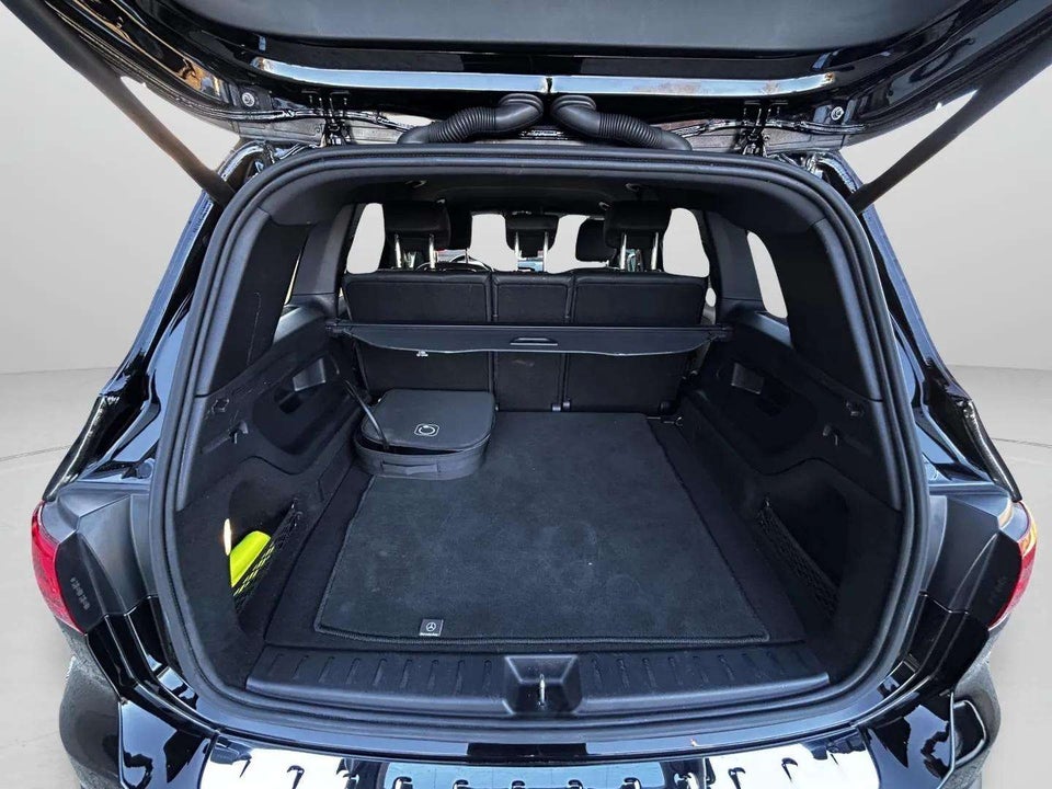 Mercedes EQB250+ AMG Edition 5d