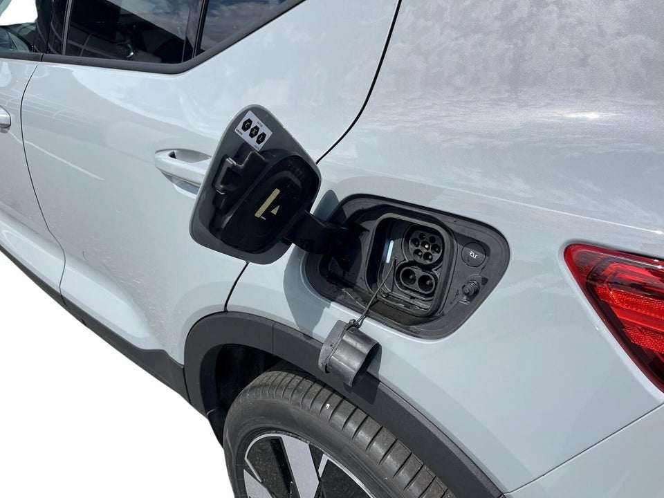 Volvo EX40 Extended Range Core 5d