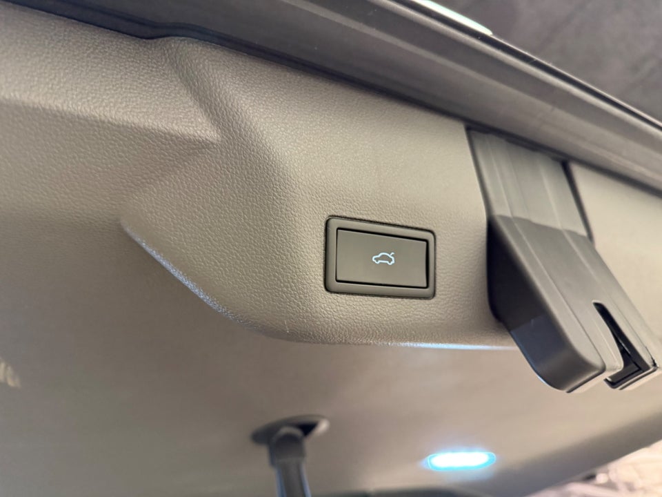 VW Multivan 1,4 eHybrid Style DSG lang