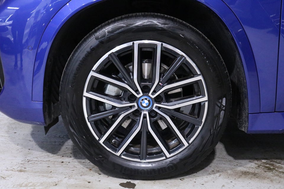 BMW iX1 eDrive20 M-Sport 5d
