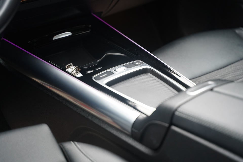 Mercedes EQA250+ Progressive 5d