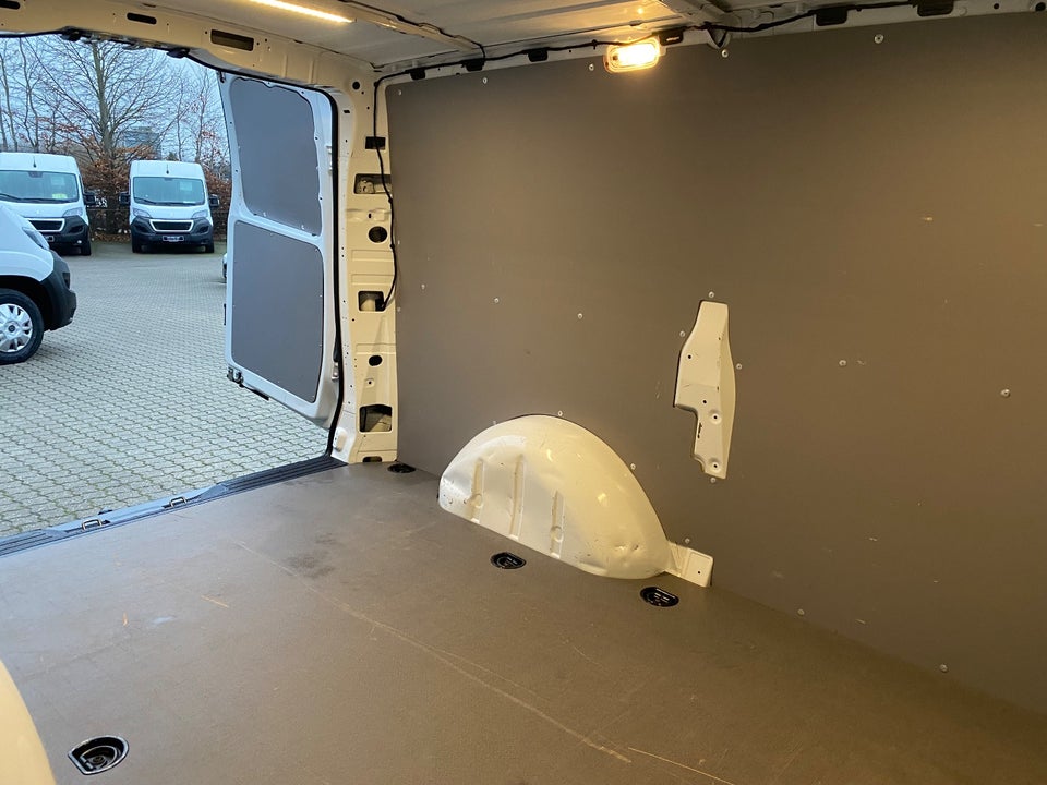 Mercedes Vito 114 2,2 CDi Complete aut. L