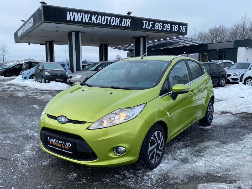 Ford Fiesta 1,6 Ti-VCT Titanium 5d