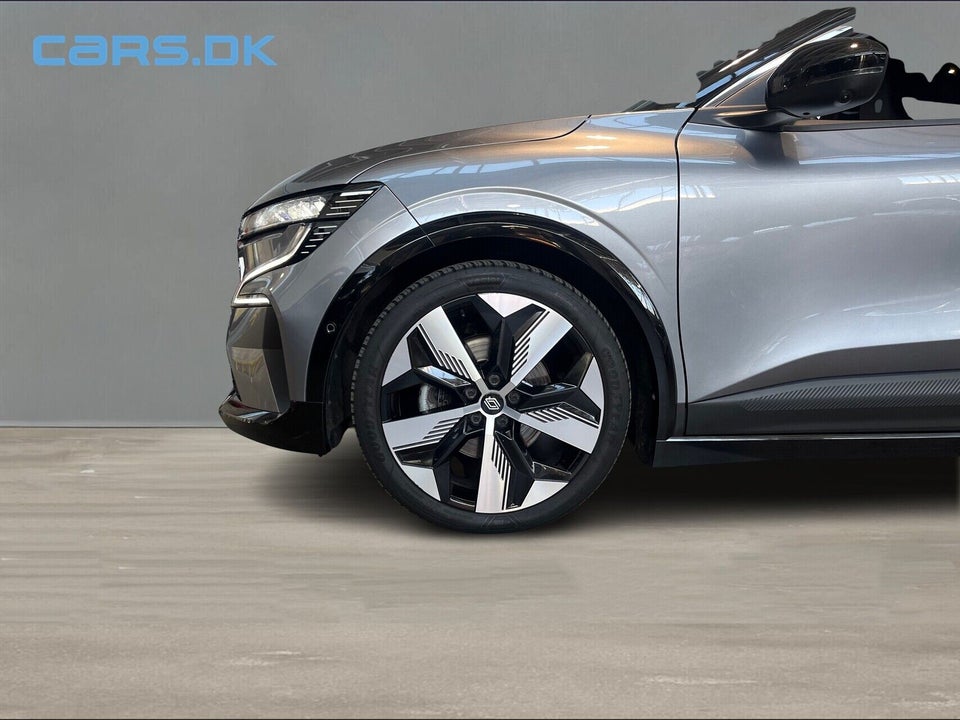 Renault Megane E-Tech 60 Techno 5d