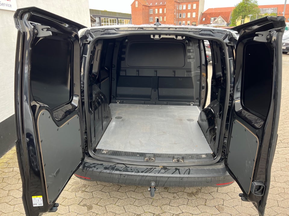 VW Caddy 2,0 TDi 122 DSG Cargo