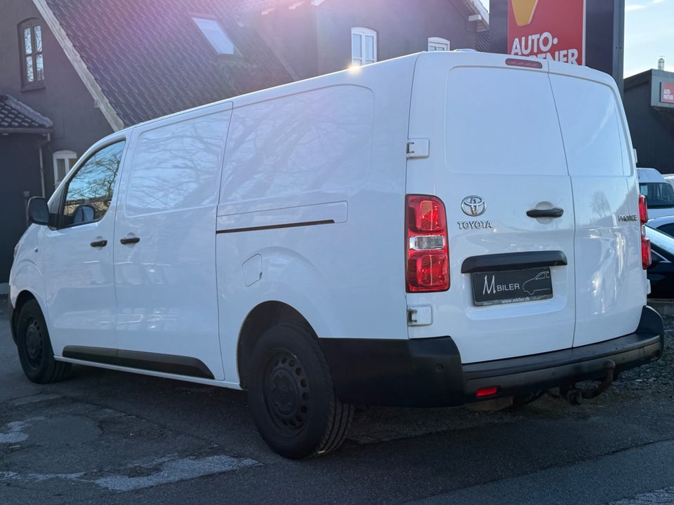 Toyota ProAce 2,0 D 120 Long Comfort Master aut. 5d