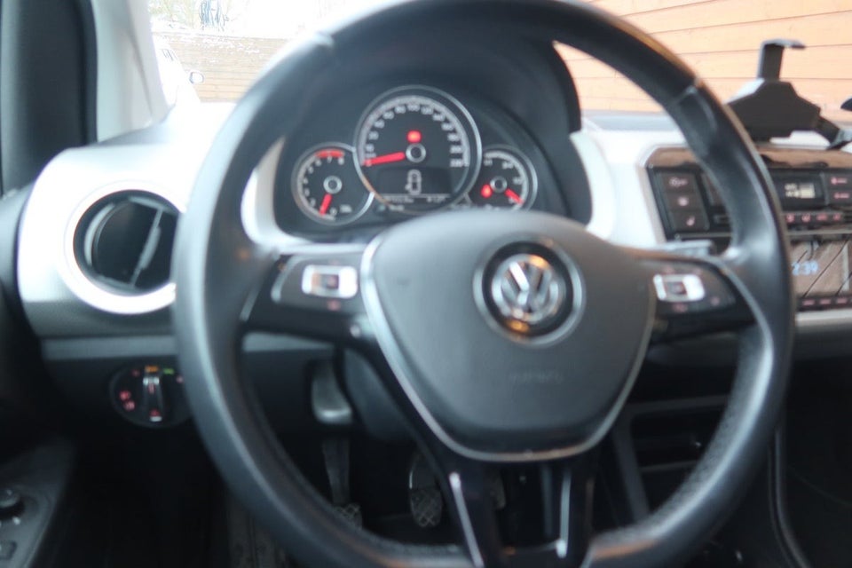 VW Up! 1,0 TSi 90 High Up! BMT 5d