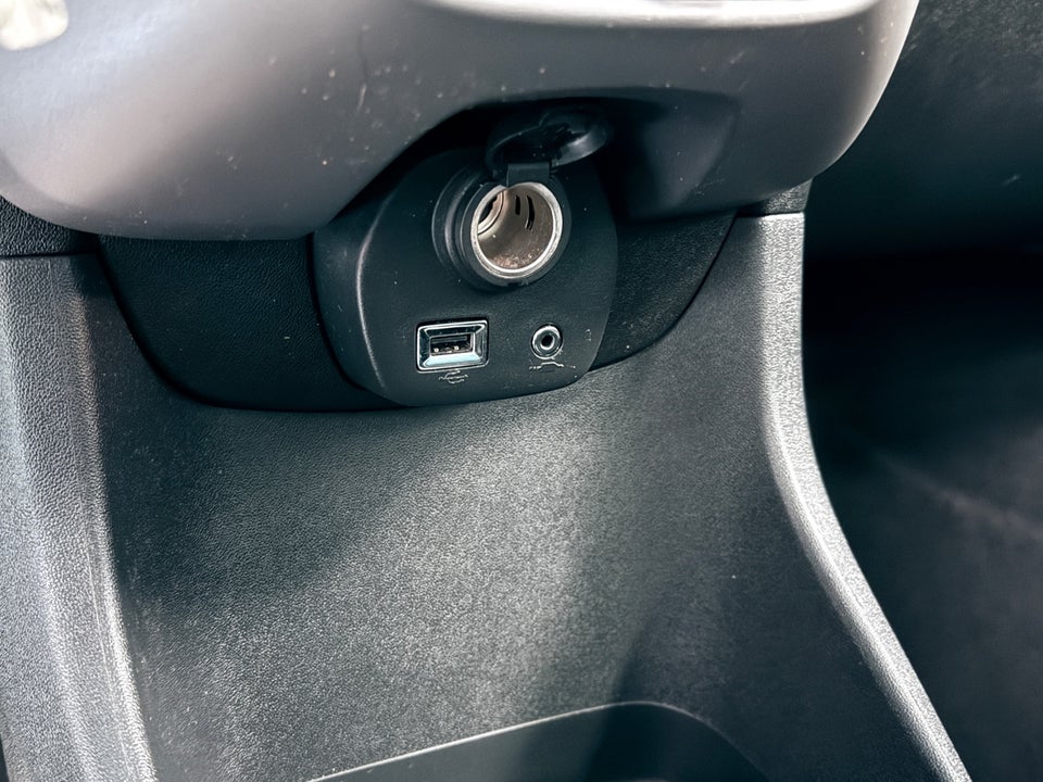 Peugeot 108 1,0 e-VTi 72 Prime 5d