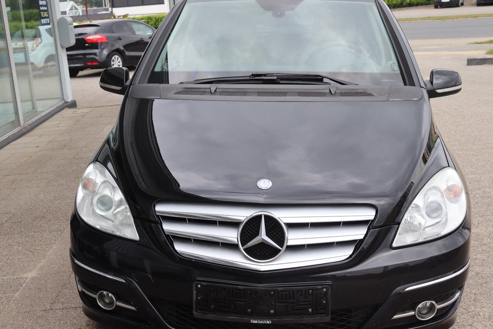Mercedes B200 2,0 CDi 5d
