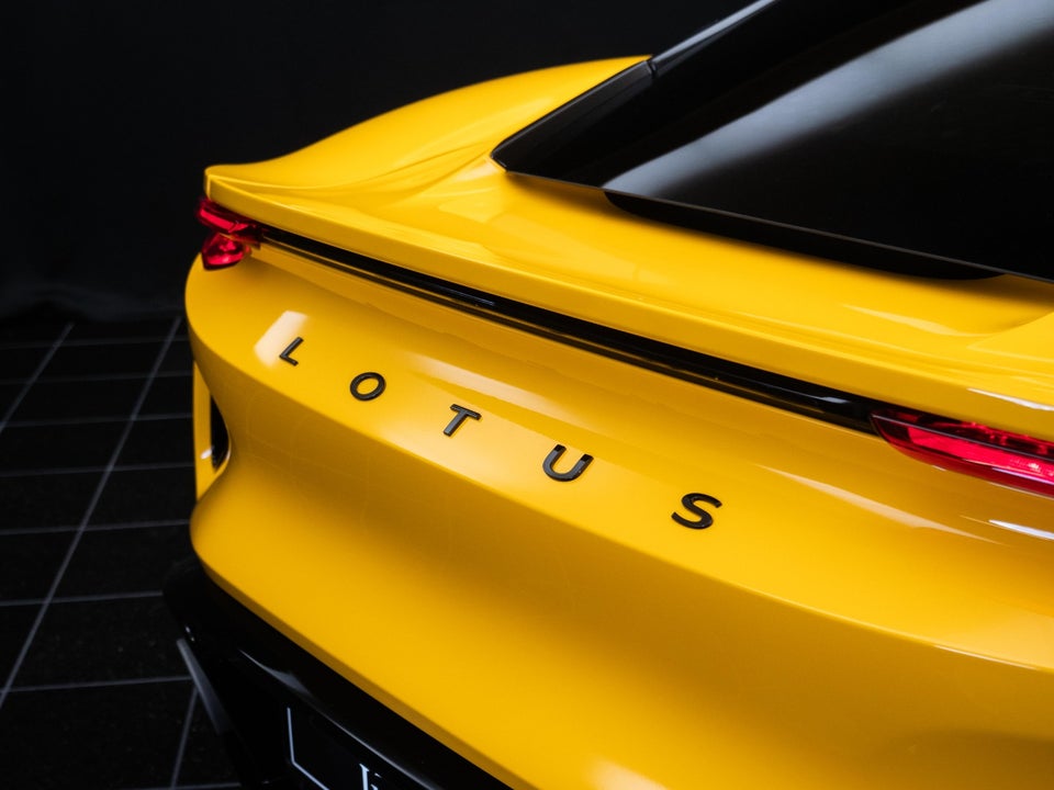 Lotus Emira 3,5 V6 First Edition 2d