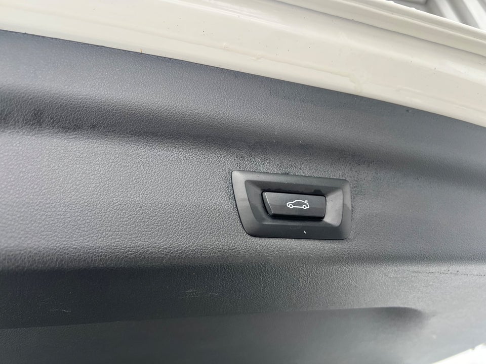 BMW iX1 xDrive30 M-Sport 5d