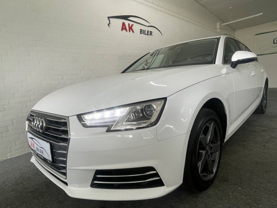 Audi A4 2,0 TDi 150 Sport Avant S-tr. 5d