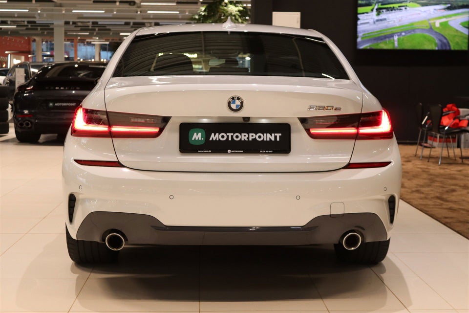 BMW 330e 2,0 M-Sport aut. 4d