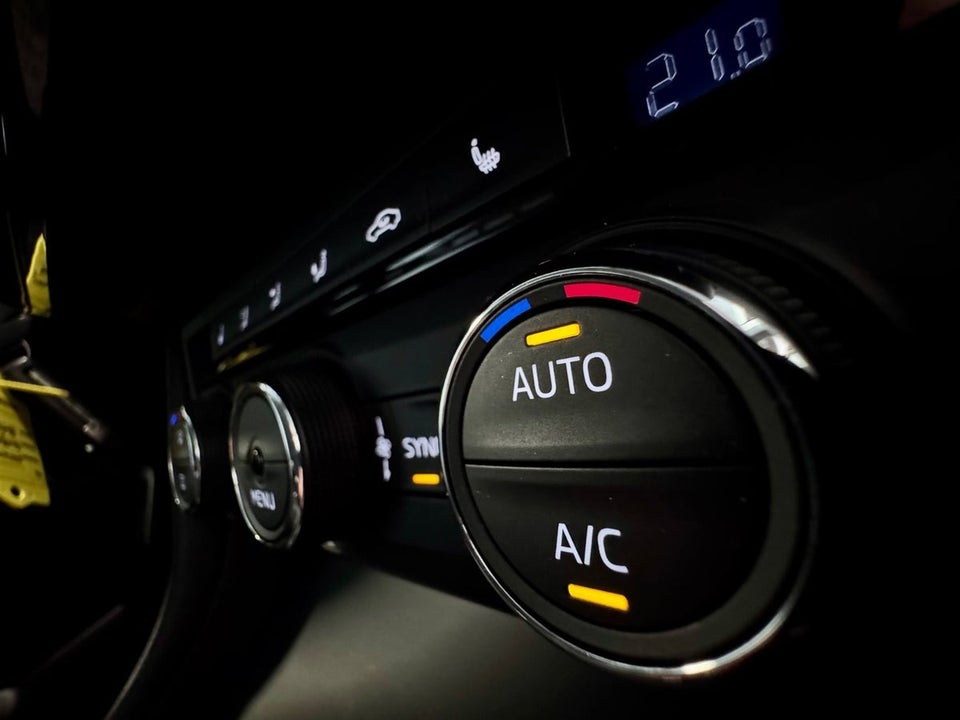 Skoda Superb 1,4 TSi 150 Active Combi 5d