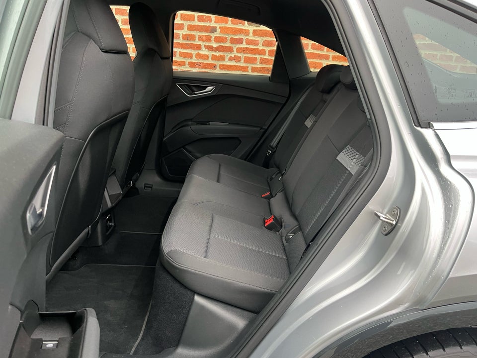 Audi Q4 e-tron 45 Progress Sportback 5d