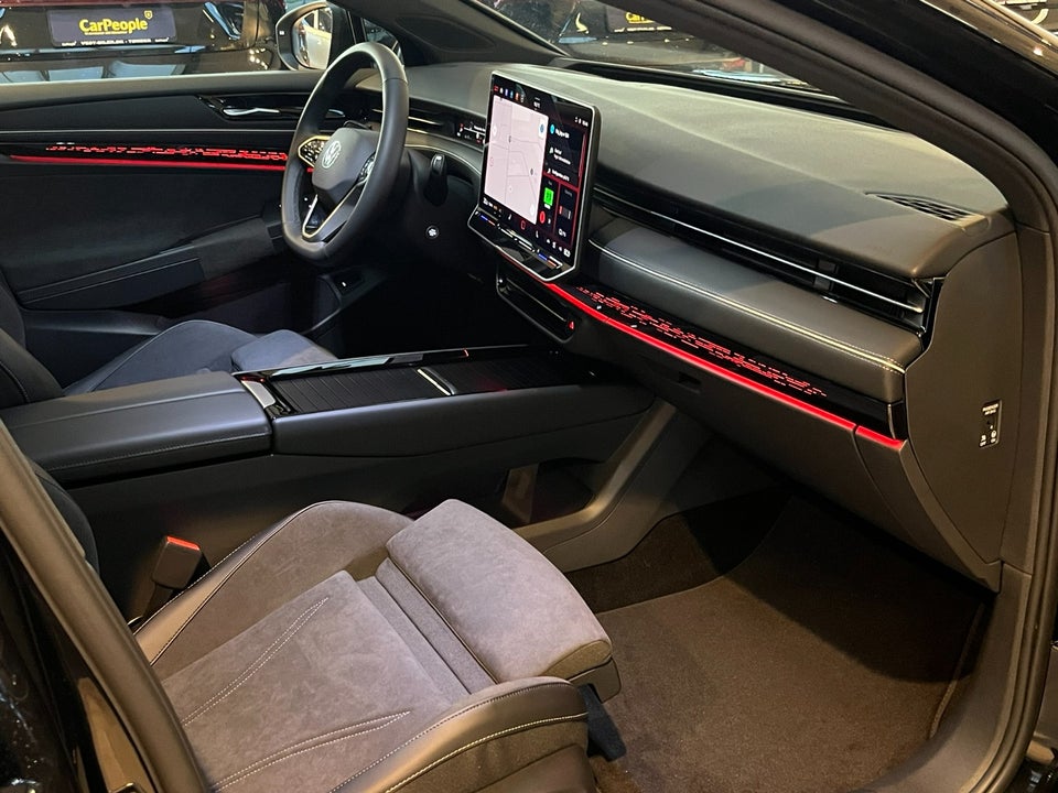 VW ID.7 77 Style+ Tourer 5d