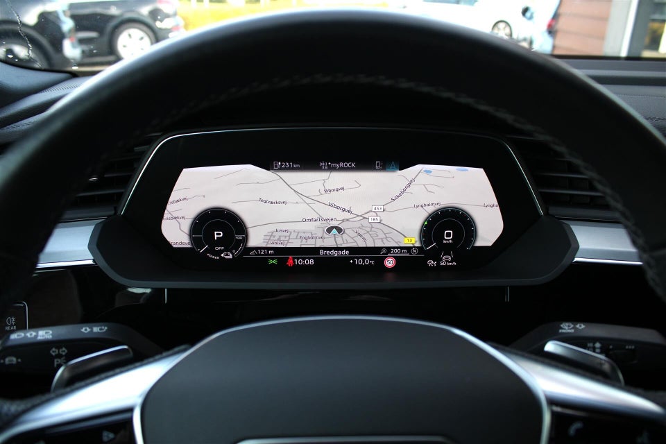 Audi e-tron 55 S-line Sportback quattro 5d