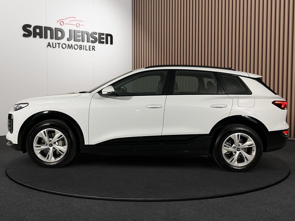 Audi Q6 e-tron Progress performance 5d