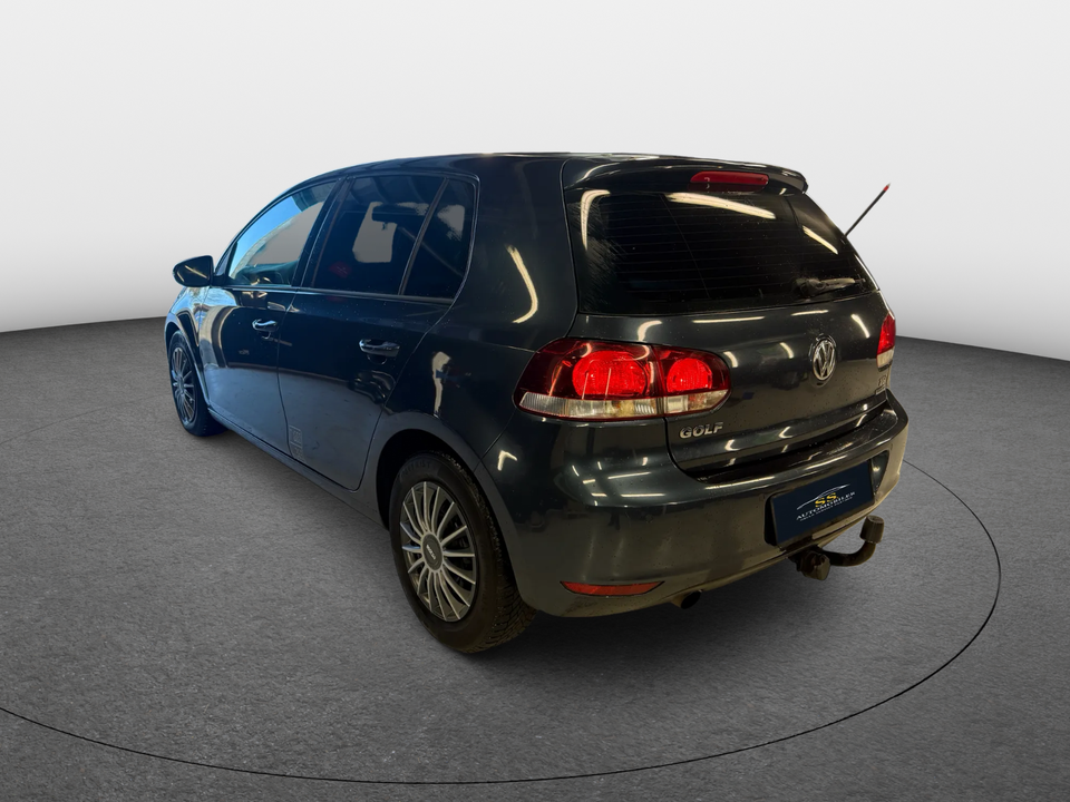 VW Golf VI 1,6 TDi 105 Comfortline Variant DSG BMT Van 5d