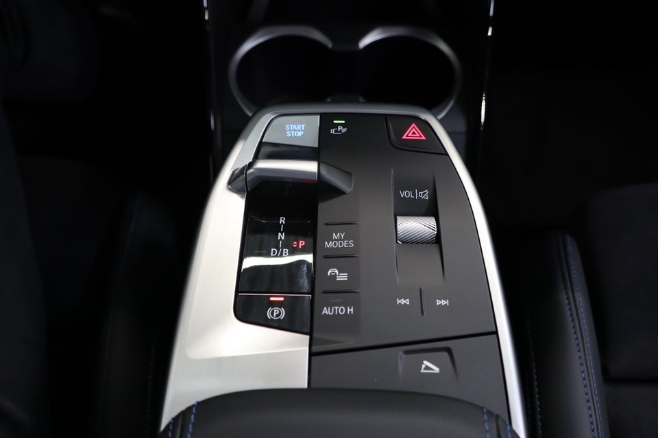 BMW iX2 eDrive20 M-Sport Premium 5d