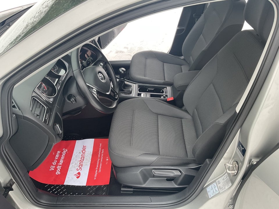 VW Golf VII 1,5 TSi 130 Comfortline 5d