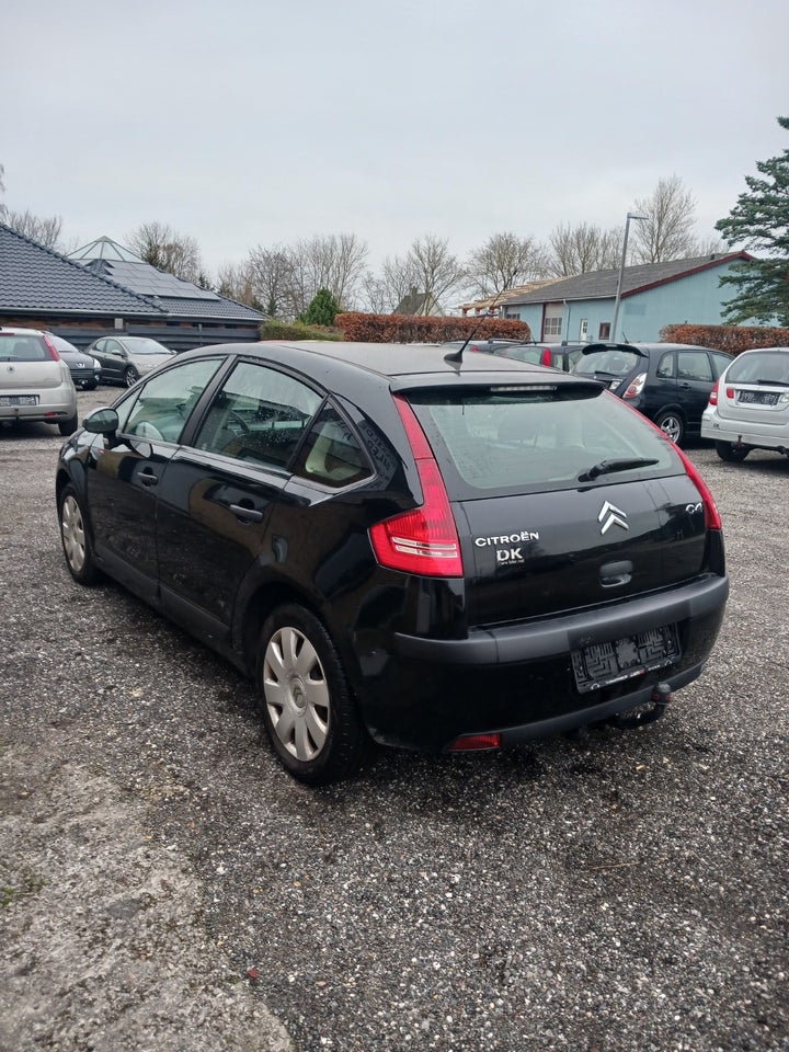 Citroën C4 1,6 VTi 120 VTR 5d