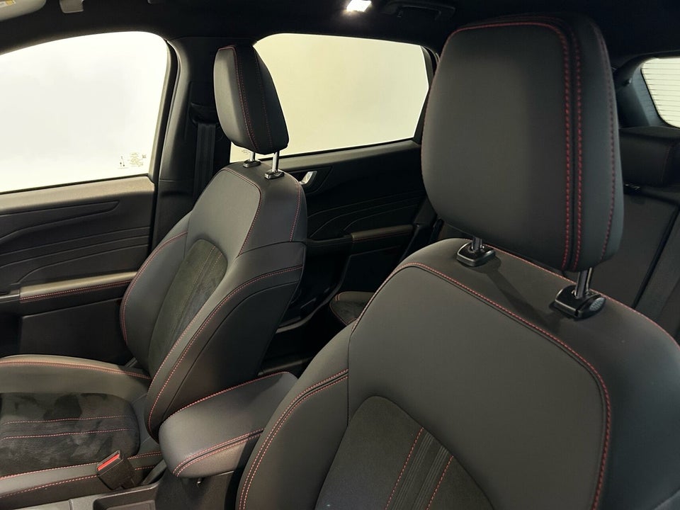 Ford Kuga 2,5 PHEV ST-Line X CVT 5d