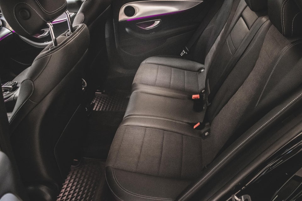 Mercedes E300 de 2,0 Advantage stc. aut. 5d