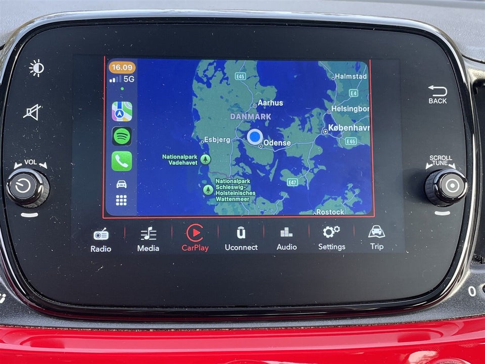Fiat 500 1,0 Hybrid (RED) 3d