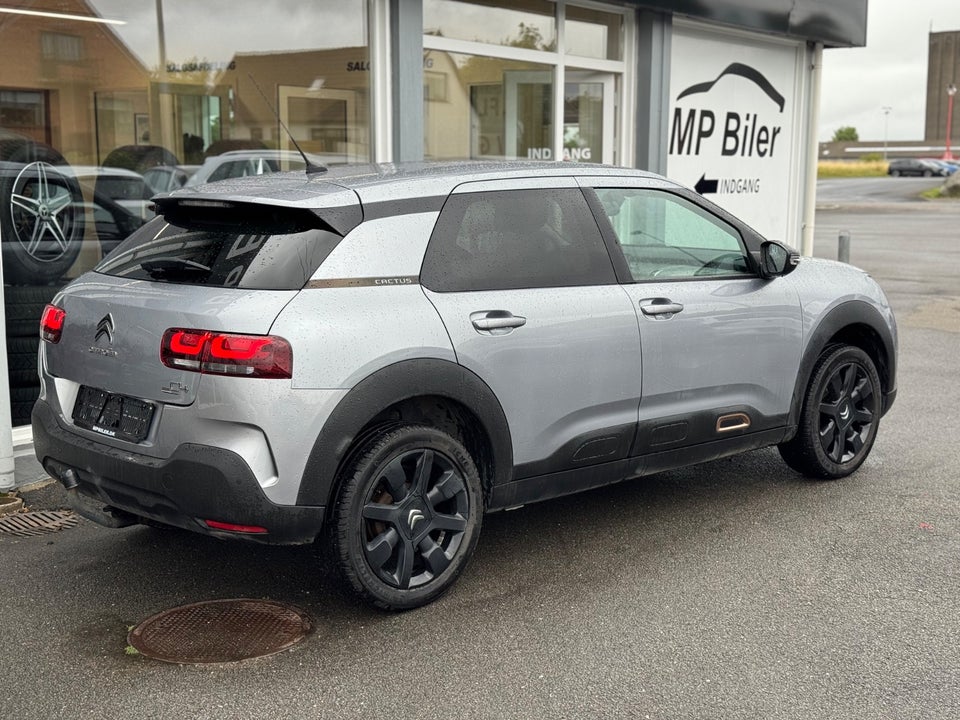 Citroën C4 Cactus 1,2 PureTech 110 Iconic 5d