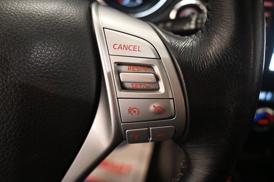 Nissan X-Trail 1,6 Dig-T 163 Tekna 5d