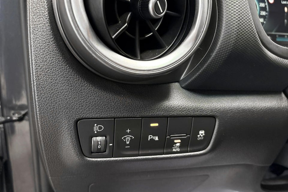Hyundai Kona 64 EV Trend 5d