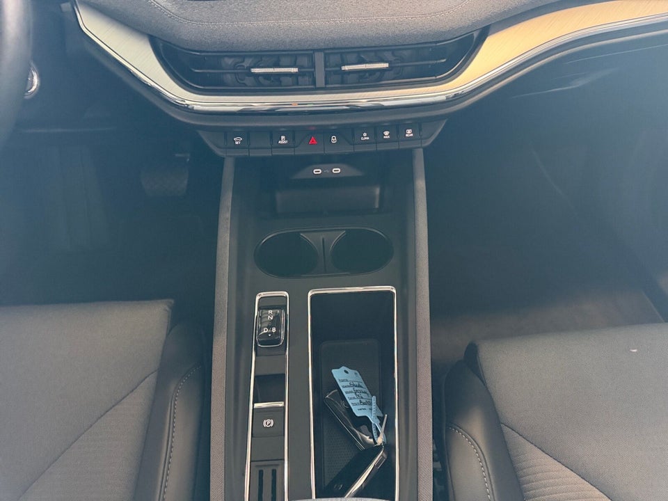 Skoda Enyaq 50 iV 5d