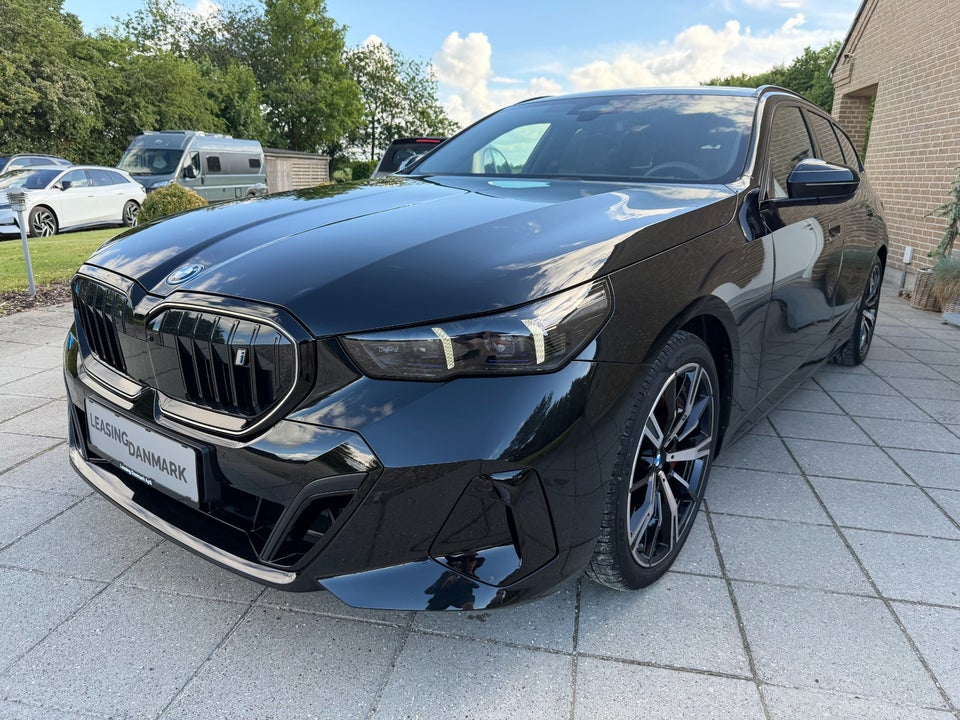 BMW i5 eDrive40 Touring Supercharged 5d