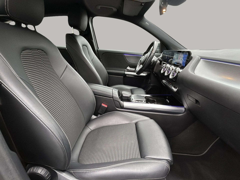 Mercedes EQA250 Progressive 5d