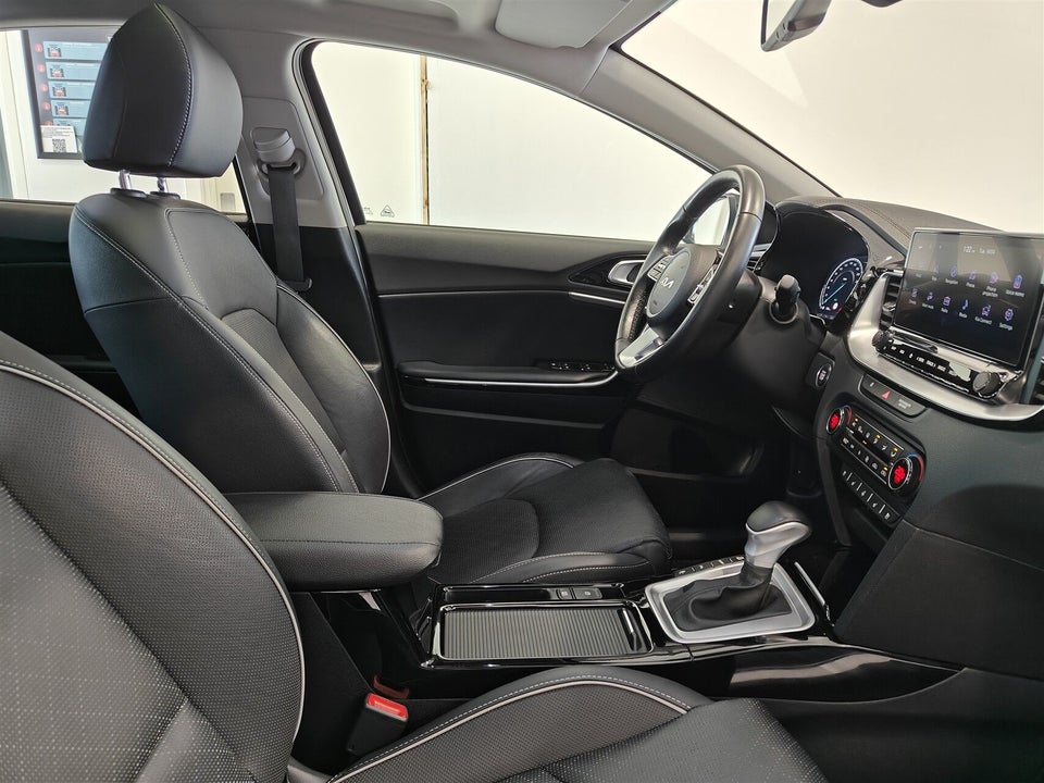 Kia XCeed 1,6 PHEV Upgrade DCT 5d