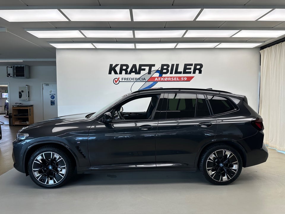 BMW iX3 Charged Plus M-Sport 5d