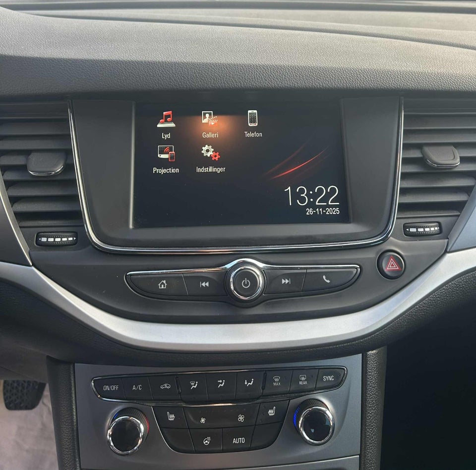 Opel Astra 1,6 CDTi 136 Innovation Sports Tourer 5d