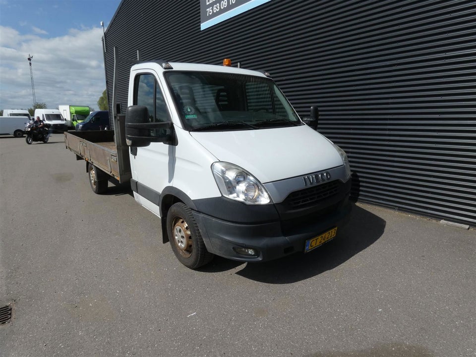 Iveco Daily 2,3 35S13 3450mm Lad 2d