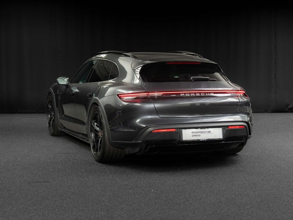 Porsche Taycan 4 Performance+ Cross Turismo 5d