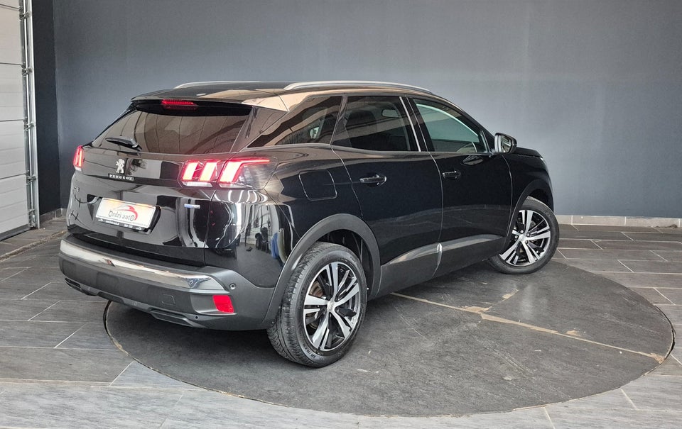 Peugeot 3008 1,2 e-THP 130 Allure EAT6 5d