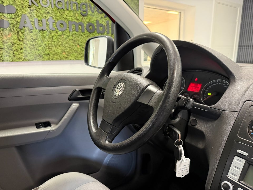 VW Caddy 1,9 TDi Life DSG 5d