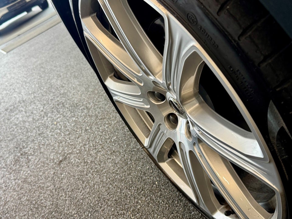 Volvo V90 2,0 T5 254 Momentum aut. 5d