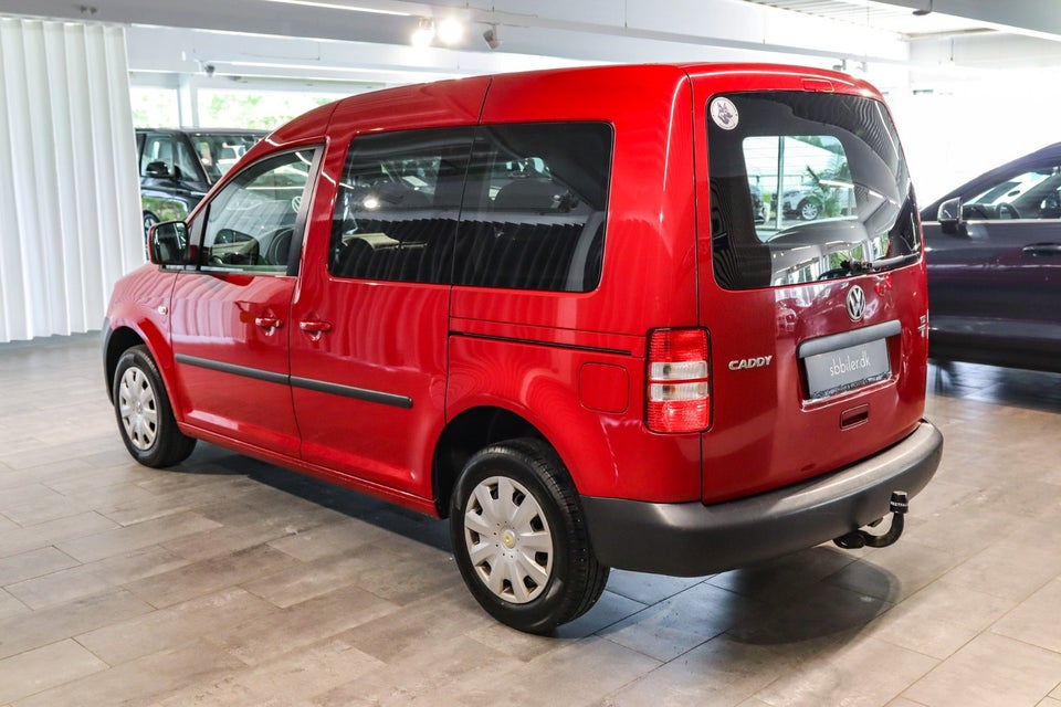 VW Caddy 1,6 TDi 75 Trendline BMT 5d