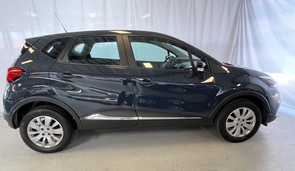 Renault Captur 0,9 TCe 90 Expression 5d