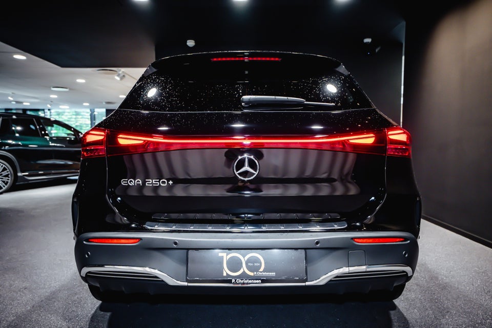Mercedes EQA250+ AMG Premium 5d