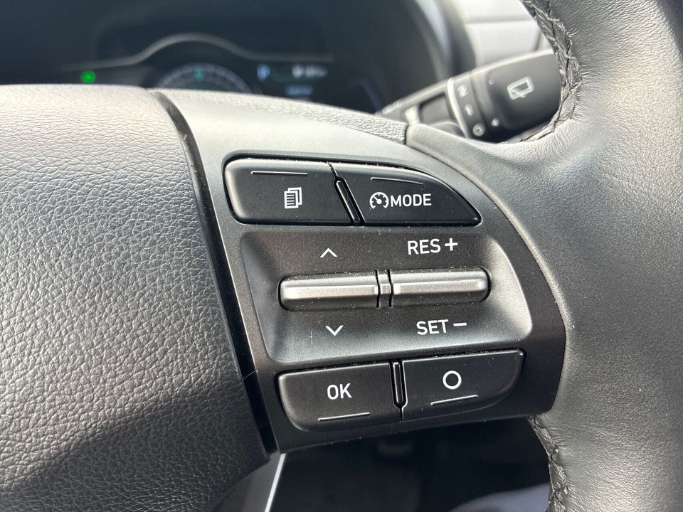 Hyundai Kona 64 EV Essential 5d