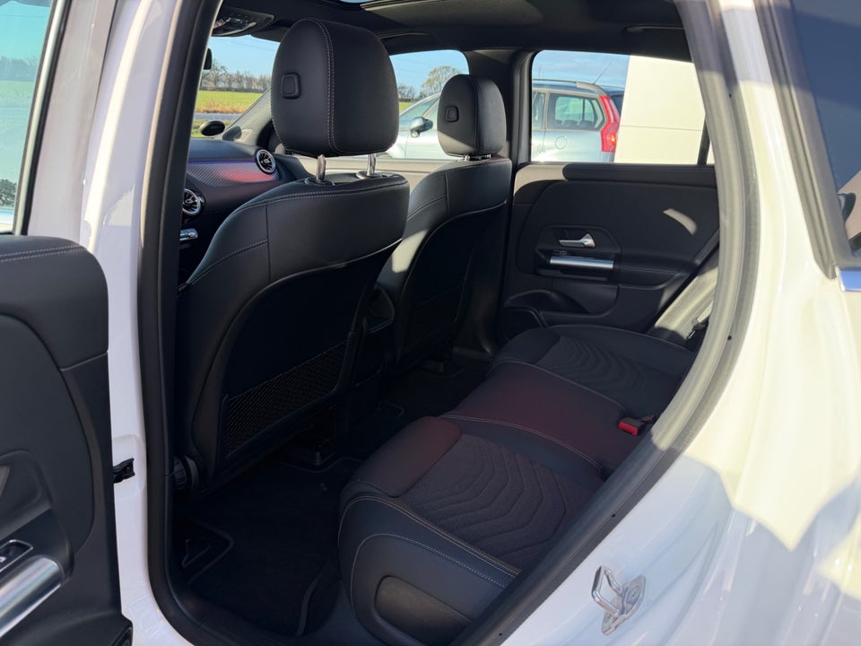 Mercedes EQA250+ Progressive 5d